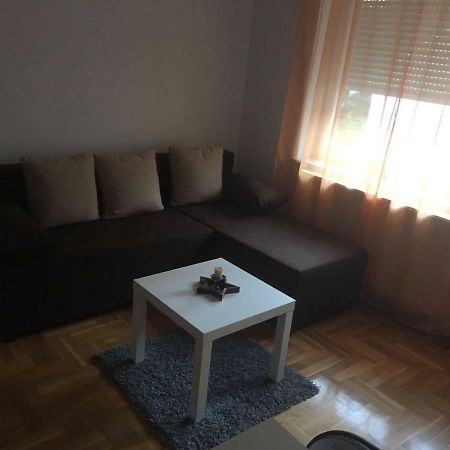 Apartment Contento Zagabria Esterno foto