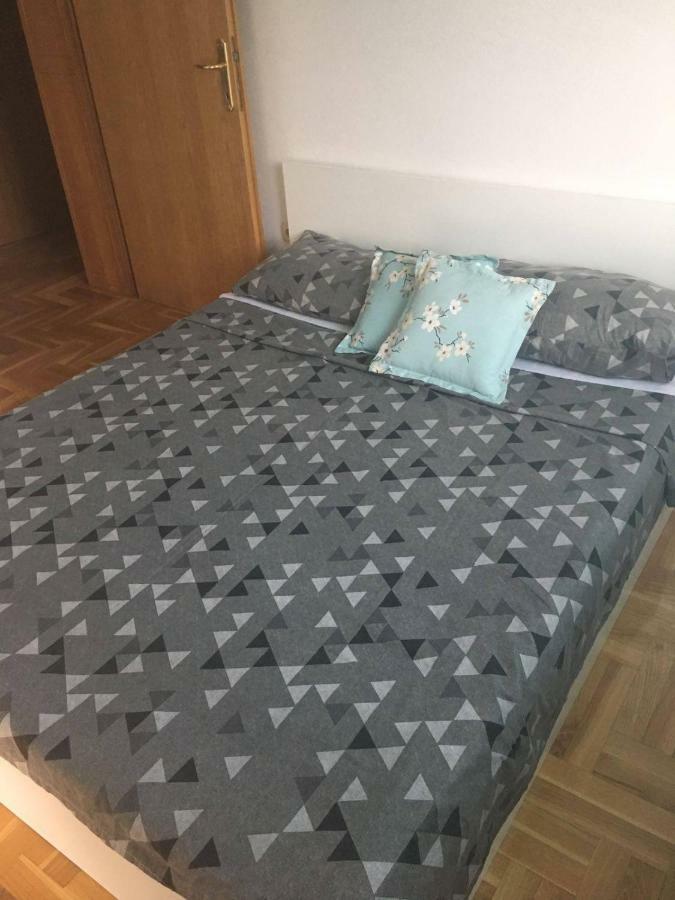 Apartment Contento Zagabria Esterno foto